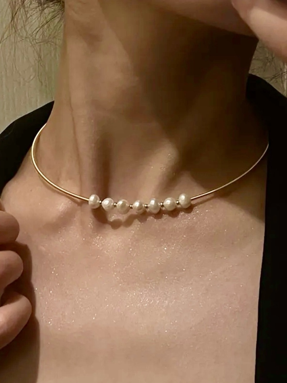 Cultured Freshwater Pearl Korean Minimalist Flexible Memory Coil Choker Necklace